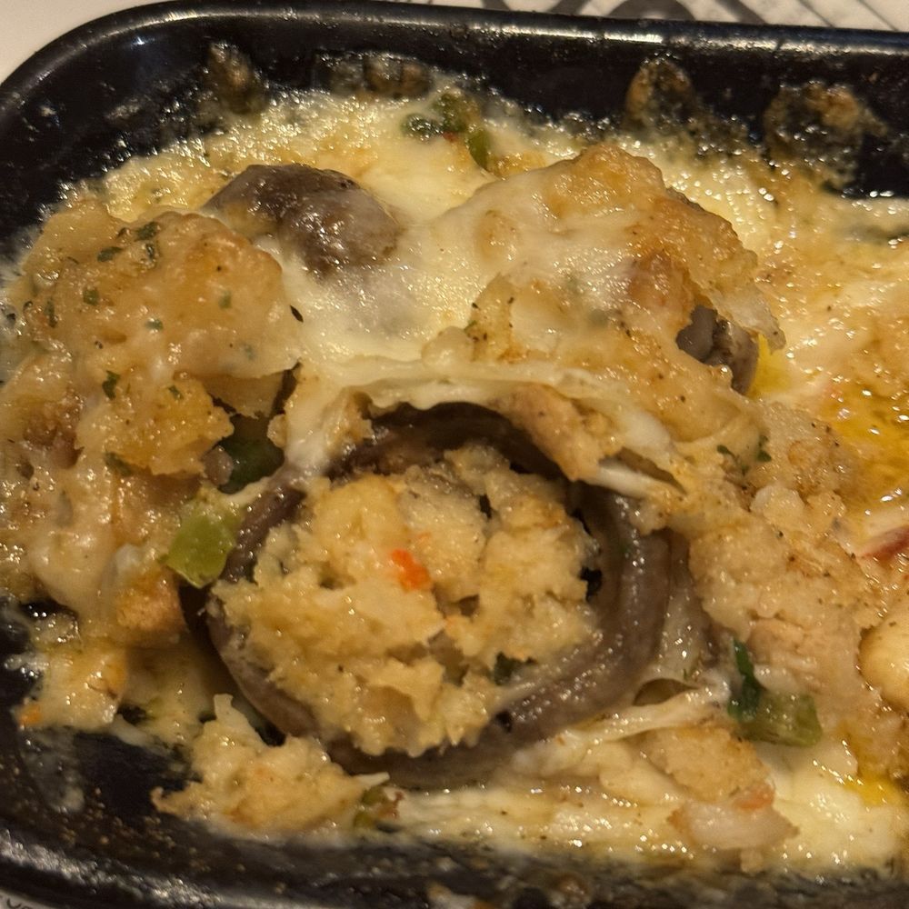 Red Lobster - This shows you that the entire appetizer is only bread. It was awful. - Seafood Near Me - Augusta, Georgia Red Lobster - This shows you that the entire appetizer is only bread. It was awful. - Seafood Near Me - Augusta, Georgia
