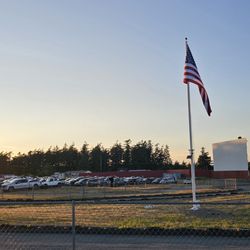 Blue Fox Drive-In Theatre - Busy Friday night