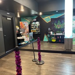 Nice clean shop
