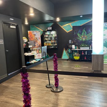 Jade Cannabis - Nice clean shop - Cannabis Dispensaries Near Me - Reno, Nevada