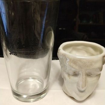 Brenda's Blumenladen - Pint glass for size comparison - Home Decor Near Me - New Glarus, Wisconsin