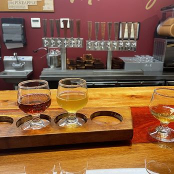 Big Island Meadery - My 3 flights! - Meaderies Near Me - Keaau, Hawaii