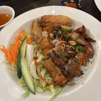 Pho Big Bowl - Vietnamese Near Me - Mississauga, Ontario Pho Big Bowl - Vietnamese Near Me - Mississauga, Ontario
