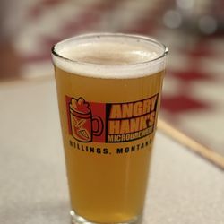 The Burger Dive - Local beer