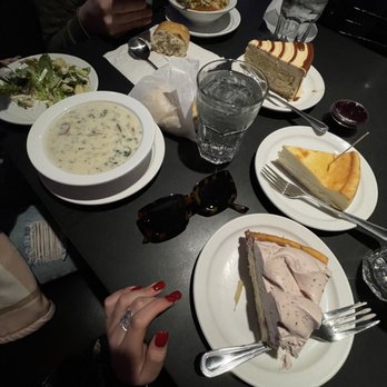 Cafe Latte - Raspberry cheesecake, vanilla cheesecake, Carmel tres leches, soup and salad - Comfort Food Near Me - Saint Paul, Minnesota