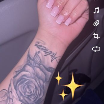 Divine Nail Bar - Dip - Nail Salons Near Me - Carrollton, Texas Divine Nail Bar - Dip - Nail Salons Near Me - Carrollton, Texas