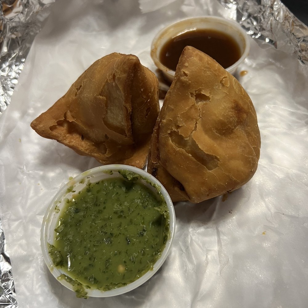 Himalayan Yeti - Veggie samosas - Indian Near Me - St. Louis, Missouri Himalayan Yeti - Veggie samosas - Indian Near Me - St. Louis, Missouri