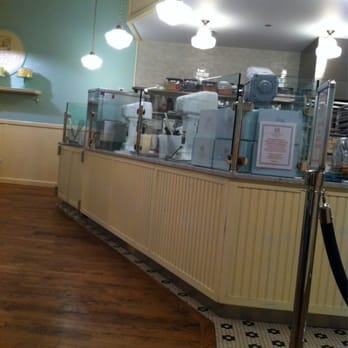 Magnolia Bakery - Bakeries Near Me - Chicago, Illinois Magnolia Bakery - Bakeries Near Me - Chicago, Illinois