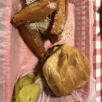 Mo's Place - Cheeseburger and Parm Steak Fries - New American Near Me - Beaver, Kansas