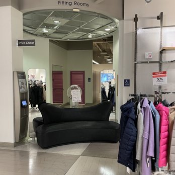Macy's - Macy's is just as much of a mess as the mall - Department Stores Near Me - Orlando, Florida