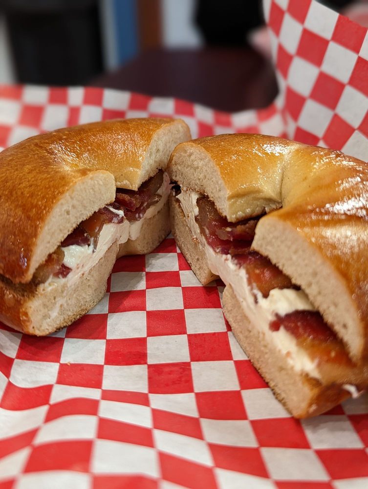 BAGEL CAFE Updated October 2024 79 Photos & 130 Reviews 113