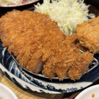 Ten no Meshi - Kurobuta Rosu & Hire Katsu Set (Pork Loin & Tenderloin) - Japanese Near Me - Los Angeles, California Ten no Meshi - Kurobuta Rosu & Hire Katsu Set (Pork Loin & Tenderloin) - Japanese Near Me - Los Angeles, California