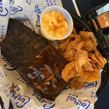 Central BBQ - Ribs, kettle chips and Mac and cheese - Barbeque Near Me - Memphis, Tennessee