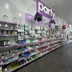 pOpshelf - Party