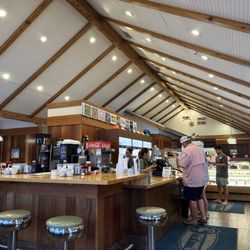 Donut Hole Bakery Cafe - Early Crew