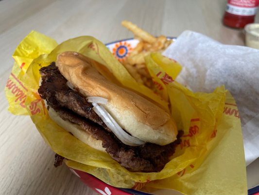 MidCity SmashedBurger @ Waypoint Hotel by null