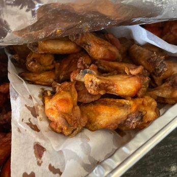 Hot Wings Cafe - Wings - Chicken Wings Near Me - Glendale, California Hot Wings Cafe - Wings - Chicken Wings Near Me - Glendale, California