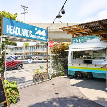 Headlands Brewing - Entrance - Breweries Near Me - Berkeley, California