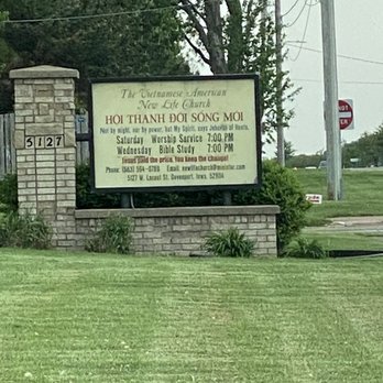 Hoi Thanh Doi Song Moi - Front sign! - Churches Near Me - Davenport, Iowa Hoi Thanh Doi Song Moi - Front sign! - Churches Near Me - Davenport, Iowa