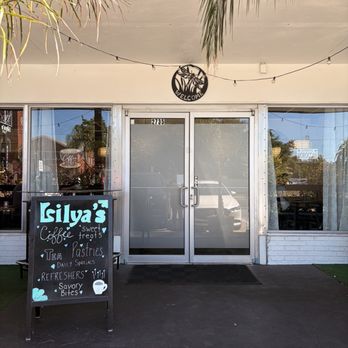 Lilya's Cafe - Coffee & Tea Near Me - St. Petersburg, Florida