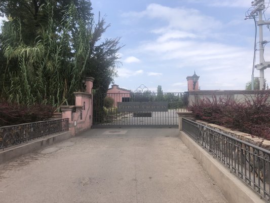 Clos de Chacras, bodega y restaurante by null
