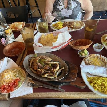 La Cantina - Fajitas, fish of the day and tostadas - American Near Me - Cape Canaveral, Florida La Cantina - Fajitas, fish of the day and tostadas - American Near Me - Cape Canaveral, Florida