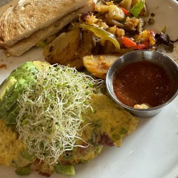 Swami's Café Oceanside - Veggie omelette - Breakfast & Brunch Near Me - Oceanside, California