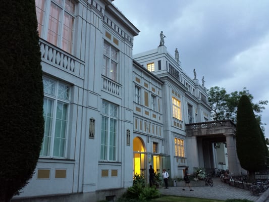 Museum Villa Stuck by null