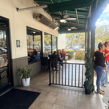Metro Diner - Outdoor seating - American Near Me - Altamonte Springs, Florida Metro Diner - Outdoor seating - American Near Me - Altamonte Springs, Florida