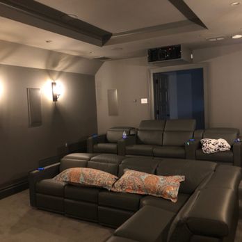 Media Room With 2 35 Wide Screen Tray Ceiling Yelp