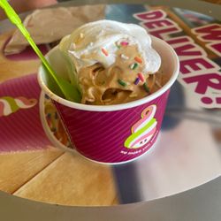 Menchie's Frozen Yogurt