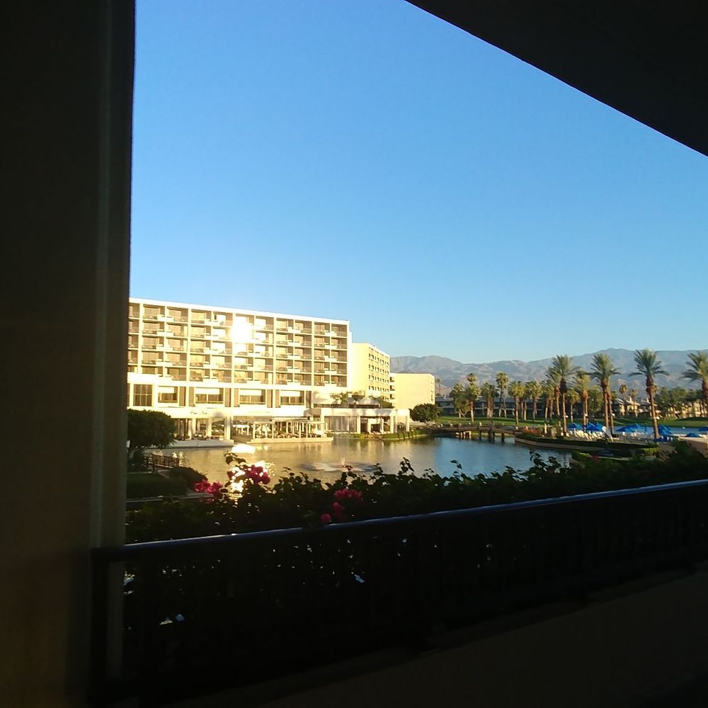 Blue Star Lounge - Beautiful background of Palm Desert - Lounges Near Me - Palm Desert, California Blue Star Lounge - Beautiful background of Palm Desert - Lounges Near Me - Palm Desert, California