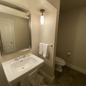 Fairways Hotel - 2nd restroom - the smaller of the two - Hotels Near Me - Victoria, British Columbia