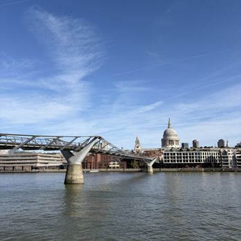 Millennium Bridge - Landmarks & Historical Buildings Near Me - London, XGL