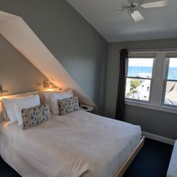 8 Dyer Hotel + The Benchmark - Penthouse 1
