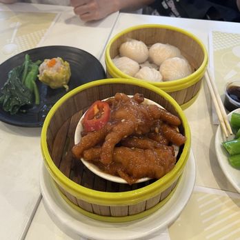 Sam Woo Cafe - Dim sum - Desserts Near Me - Artesia, California Sam Woo Cafe - Dim sum - Desserts Near Me - Artesia, California