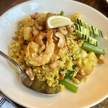 Soi 4 Bangkok Eatery - Pineapple Shrimp fried rice - Thai Near Me - Oakland, California Soi 4 Bangkok Eatery - Pineapple Shrimp fried rice - Thai Near Me - Oakland, California