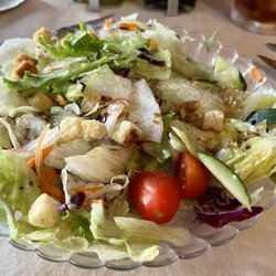 Jim & Linda's Lakeview Club - Salad with oil and balsamic vinegar