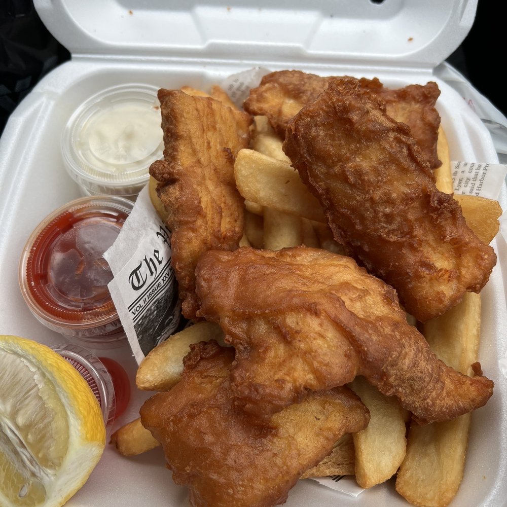 Willie’s Grill & Deli - Fish and Chips. Dry and fishy. Not good. :/ - Delis Near Me - Burbank, California Willie’s Grill & Deli - Fish and Chips. Dry and fishy. Not good. :/ - Delis Near Me - Burbank, California