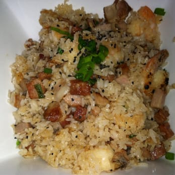 Da Kitchen Maui - Garlic Shrimp Fried Rice with spam, bacon, and Portuguese sausage - Hawaiian Near Me - Kihei, Hawaii Da Kitchen Maui - Garlic Shrimp Fried Rice with spam, bacon, and Portuguese sausage - Hawaiian Near Me - Kihei, Hawaii