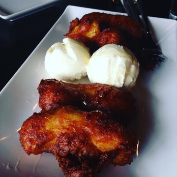 Mai Thai Cuisine - Banana fritters with ice cream - Thai Near Me - Niagara Falls, Ontario Mai Thai Cuisine - Banana fritters with ice cream - Thai Near Me - Niagara Falls, Ontario