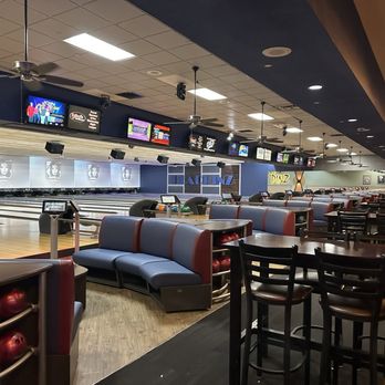 HeadPinz Naples - Bowling Near Me - Naples, Florida HeadPinz Naples - Bowling Near Me - Naples, Florida