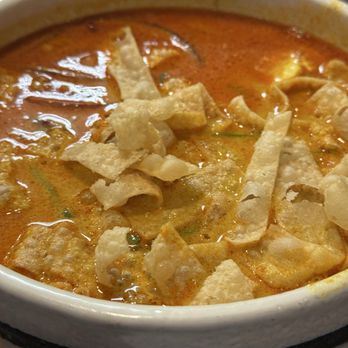Aung Burma - Spicy chicken noodle soup - Burmese Near Me - Concord, California