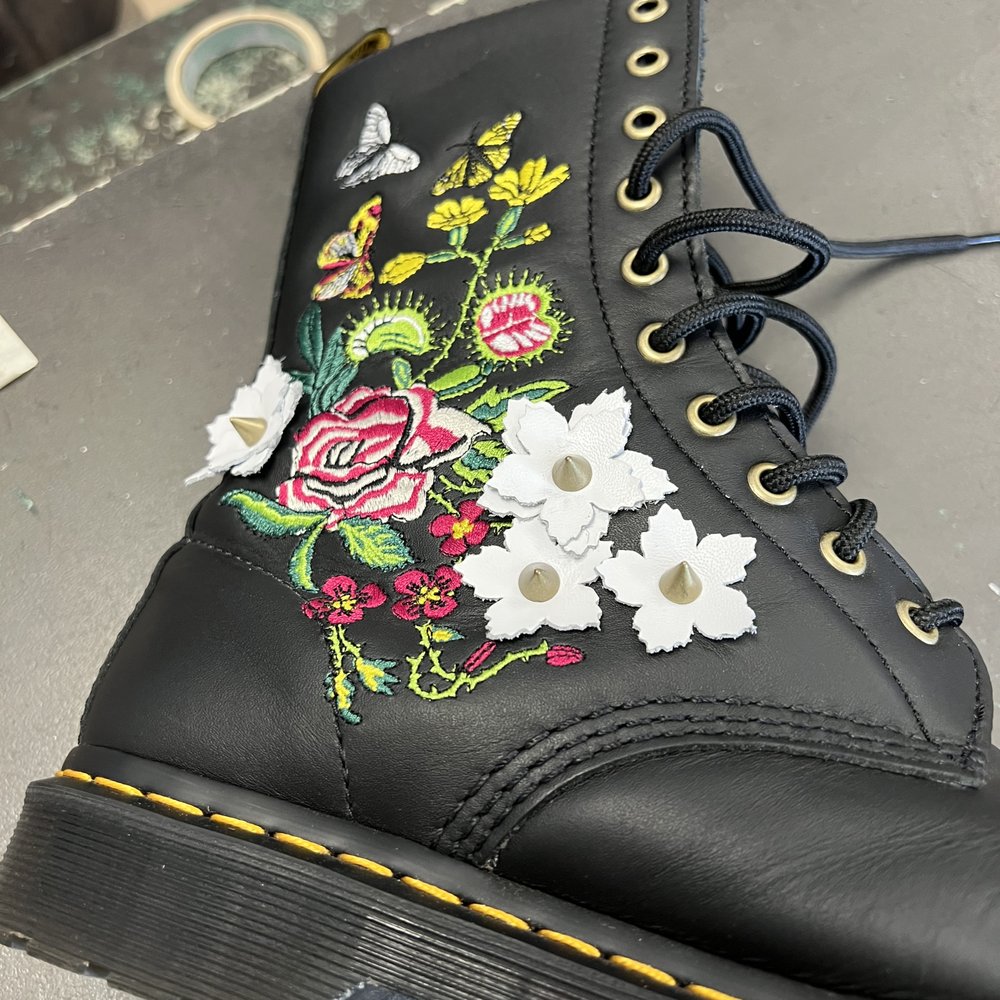 Shoe Repair Plus - Fixed boot - Shoe Repair Near Me - Aventura, Florida Shoe Repair Plus - Fixed boot - Shoe Repair Near Me - Aventura, Florida