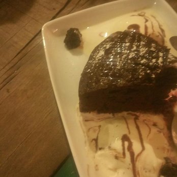 Green Verde - Choc cake w/vanilla ice cream ..... scrumptious ! - Mexican Near Me - Isla Mujeres, ROO