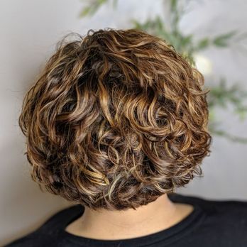 Salon de Coquette - Hair by Charlene - Hair Stylists Near Me - Buffalo, New York Salon de Coquette - Hair by Charlene - Hair Stylists Near Me - Buffalo, New York