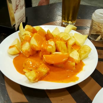El Tigre - Free tapas with our drinks: fries - Tapas Bars Near Me - Madrid, M