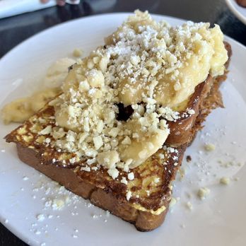 Kihei Caffe - Desserts Near Me - Kihei, Hawaii