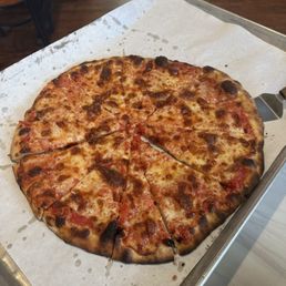 Tomato pie with mozzarella - medium Tomato pie with mozzarella - medium
