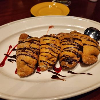 Bahama Breeze - Pineapple Cheesecake Empanadas - Bars Near Me - Woodbridge, New Jersey Bahama Breeze - Pineapple Cheesecake Empanadas - Bars Near Me - Woodbridge, New Jersey